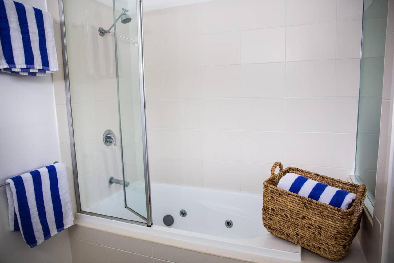 Tropical Getaway In 2 Bedroom Unit In 4 Star Resort Noosaville Exterior foto